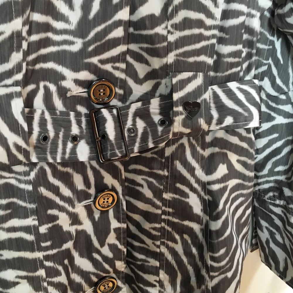 🎉HP🎉GUESS Women’s Zebra Print Trenchcoat 🧥👜 🦓 - Picture 16 of 16